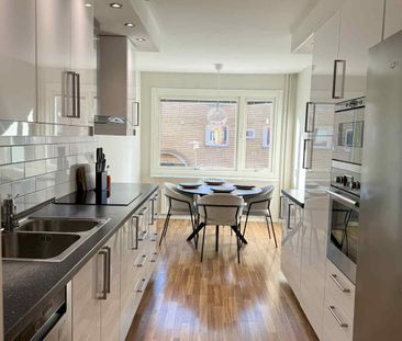 Axel Oxenstiernas Gata, Västerås - Photo 1