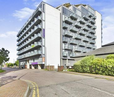 Studio to rent - Photo 6