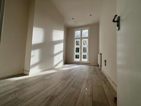 Grove Park, Liverpool - Photo 3