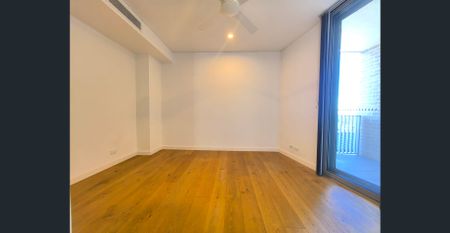 Spacious Two Bedroom Apartment with floorboard throughout available now - Photo 3