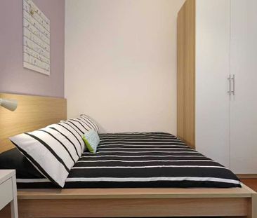 Via dei Giornalisti, Rome, Lazio 00135 - Photo 1