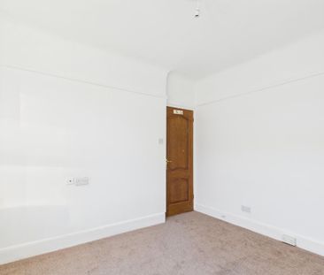 3 bedroom detached bungalow to rent - Photo 5