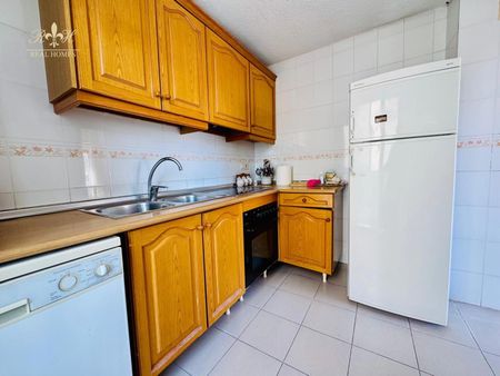 Vive todo el año en el corazón de El Albir: comodidad, luz y ubicación perfecta - Foto 2
