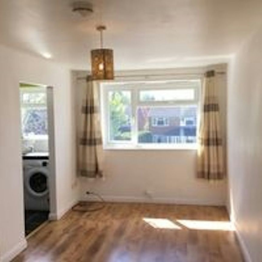 Rykneld Court, Main Street, Burton upon Trent, DE14 - Photo 2