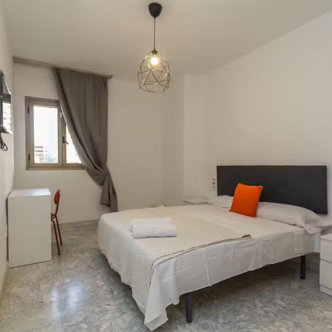 Avenida de la Aurora, Málaga, Andalusia 29002 - Photo 1