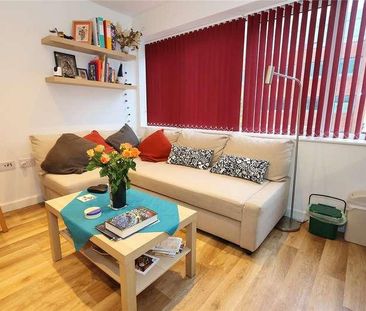 Chertsey Road, Woking, Surrey, GU21 - Photo 1