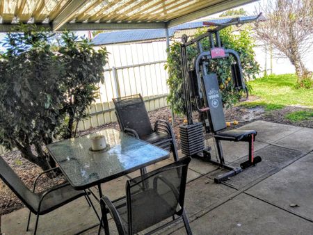 Morphett Vale - Photo 3