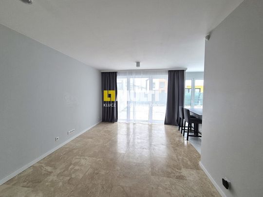 Krzekowo-Bezrzecze, skrajny segment, 5 pokoi - Zdjęcie 1