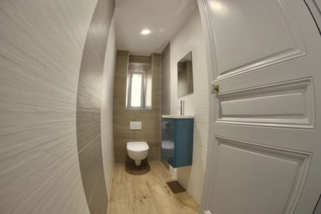 Location Appartement 3 pièces 71m² NICE 06000 - Photo 4