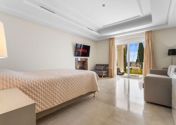 6 bedroom luxury Villa for rent in Marbella Del Este, Andalusia