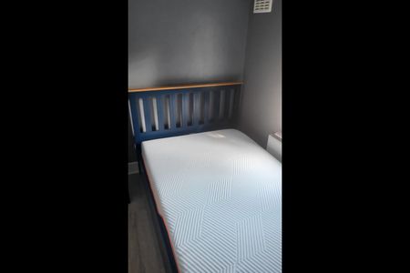 Room in a Shared Flat, Hargwyne Street, SW9 - Photo 3