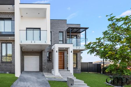 “Brand New, Three Bedroom Home!” - Photo 3