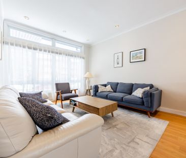 Maison à paliers multiples - 2260 Ch. Pitt - Photo 5