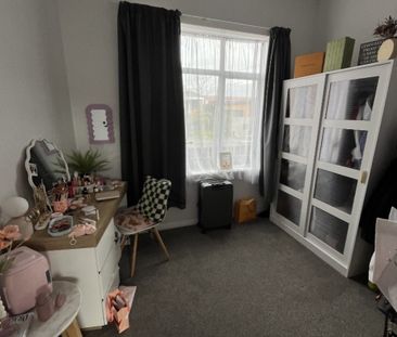 Just like new and near the beach - Photo 5