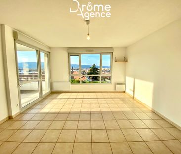 Location Appartement 45m² VALENCE 26000 - Photo 2