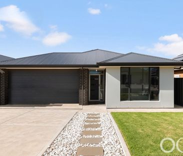 Open the Door to Sun, Sand, and Sophistication - Photo 2