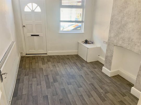 2 bed terraced to rent Radbourne Street, DE22 - Photo 1
