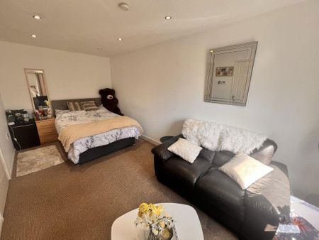 1 bedroom maisonette to rent - Photo 4