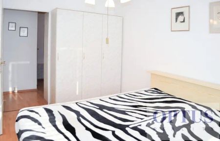 P5 Stodůlky, ul. Blattného, zařízený byt 2 + k.k., 46 m - Photo 4