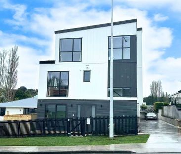 4 Bedrooms on Bardia St - Photo 4