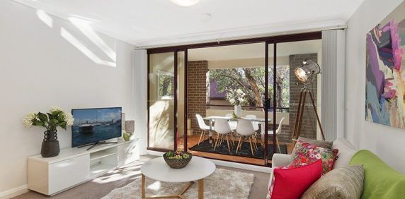 214/508 Riley Street, Surry Hills NSW 2010 - Apartment For Rent | Domain - Photo 2
