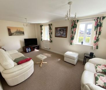 3 bedroom detached house to rent - Photo 2