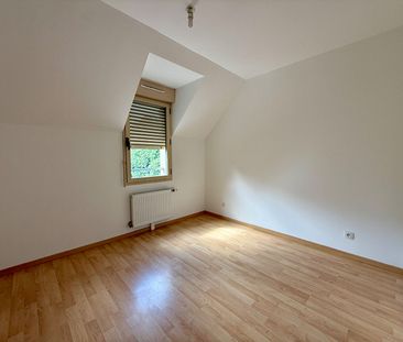 Location Maison 5 pièces 96m² - Photo 2