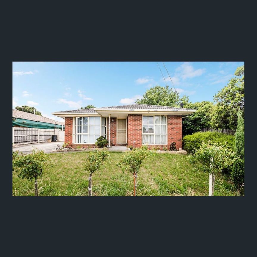 7 Dewpoint Crescent, Hampton Park, Vic 3976 - Photo 1