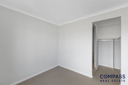 13 Buttercup Crescent, Armstrong Creek VIC 3217 - House For Rent | Domain - Photo 4