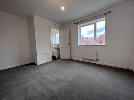 3 bedroom semi-detached house to rent - Photo 3