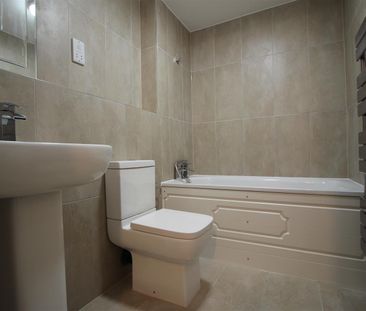 Charter House, 450 High Road, Ilford - Photo 6