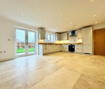 3 bedroom detached house to rent - Photo 5