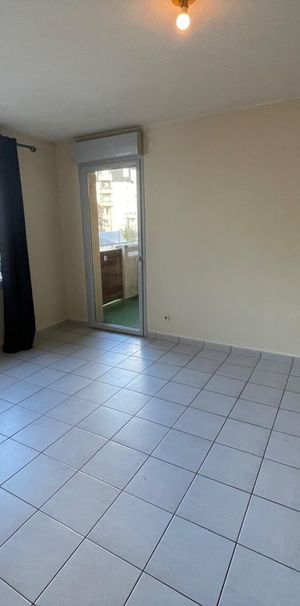 Location Appartement 2 pièces 38m² LA RICHE 37520 - Photo 1