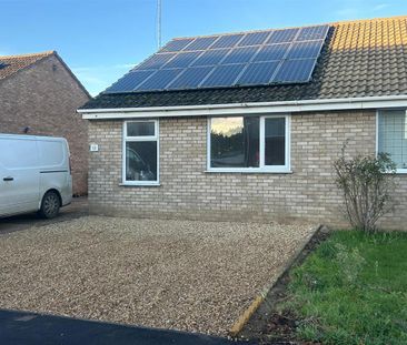 Windsor Drive, Wisbech - Photo 1