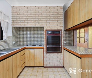 Homely in a Great Location - Photo 4