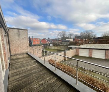 Zeer ruim 2-slaapkamer appartement in centrum Olen. - Foto 1