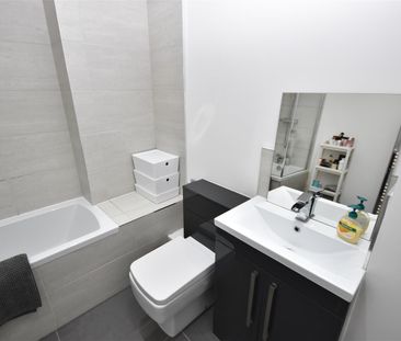 Park Road North, Birkenhead - Photo 6