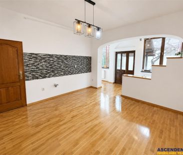 Casa individuala, , semicentral, Brasov - Fotografie 1