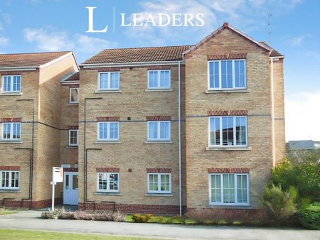 3 bedroom flat to rent - Photo 4