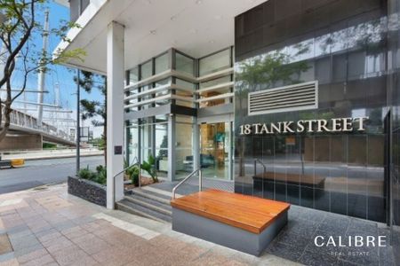 296/18 Tank Street, Brisbane City, QLD, 4000 - Photo 2