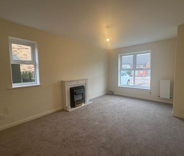 3 bedroom semi-detached house to rent - Photo 4