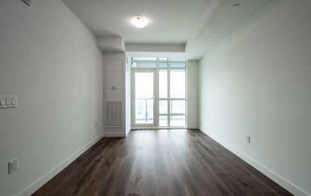 For Lease - 461 Green Road Unit# 303, Hamilton, Ontario - Photo 4