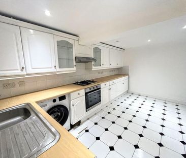 2 bedroom cottage to rent - Photo 2