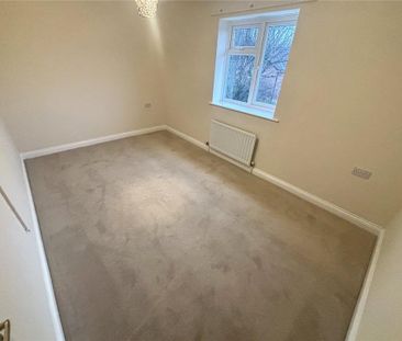 2 bedroom semi-detached house to rent - Photo 4