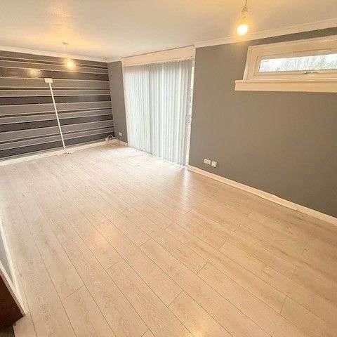 Ettrick Way, Glenrothes, KY6 - Photo 1