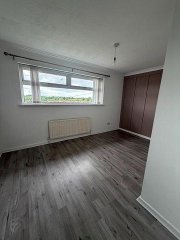 18 Grove Park, Killyleagh, BT30 9RR - Photo 4