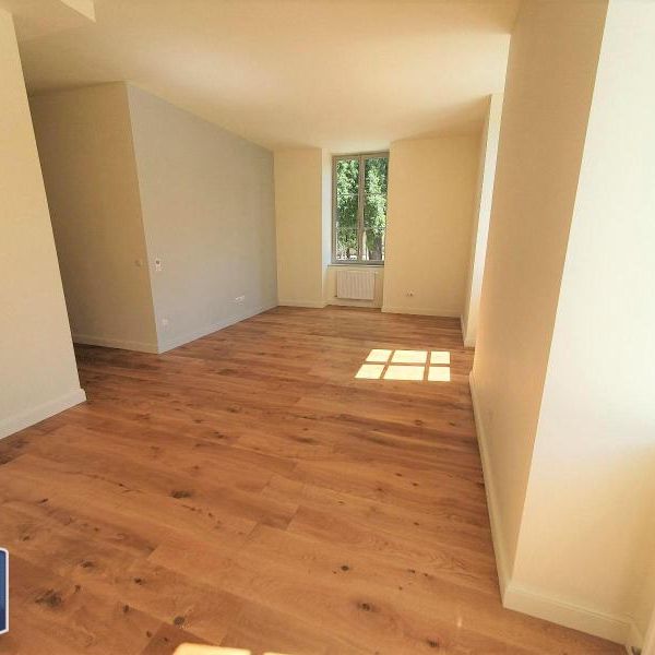 Location Appartement 3 pièces 70m² MULHOUSE 68200 - Photo 1