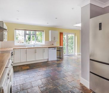 Beech Grove, Guildford, Surrey, GU2 - Photo 3