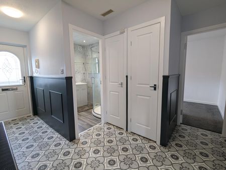 High Street, Bonnyrigg (Ref: 00000300) - Photo 4