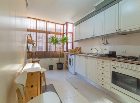 Almada, Setúbal Municipality - Photo 3